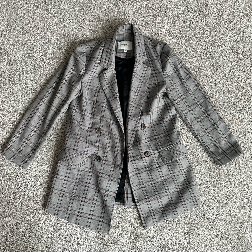 Vero Moda Plaid Grey Blazer - size XS
